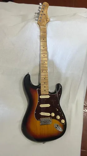 Guitarra Tagima TG-500 Pouco Usada