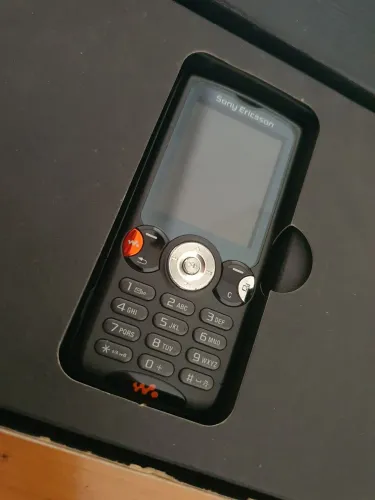 Sony walkman raridade w810i *00
