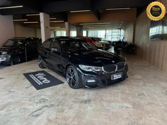 BMW 320I A 2.0 TB M Sport Activeflex 16V 4P 2022