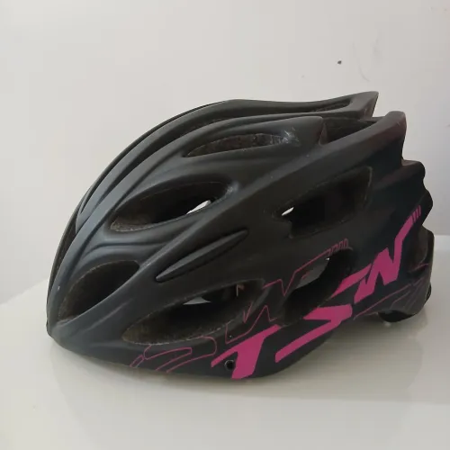 Capacete de ciclismo feminino