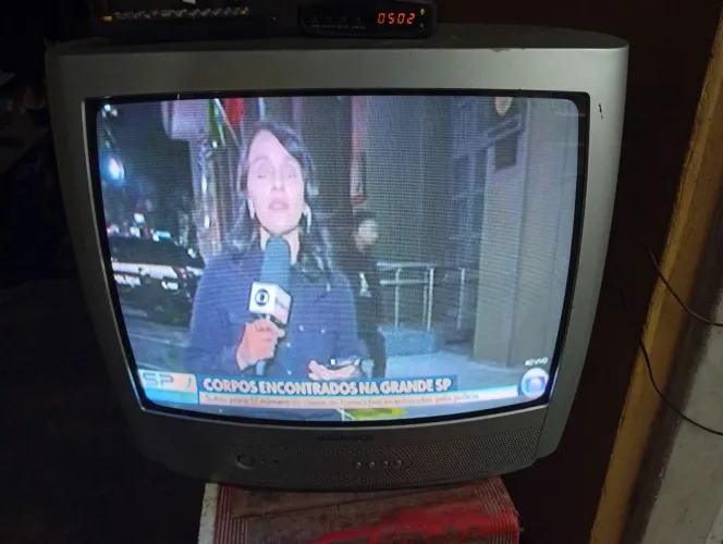 Tv tubo funcionando perfeitamente