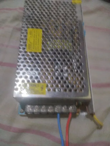 Vendo fonte chaveada 12v, 10A