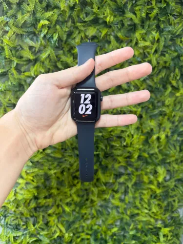 Apple Watch SE 2 44mm GPS+Cel, 2 meses de uso, garantia Apple