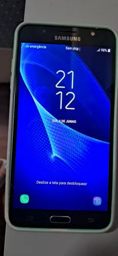 Vendo 1 celular usado J7 metal funcionando perfeitamente tudo