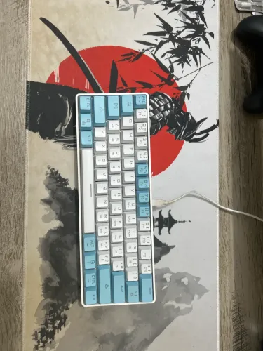Teclado MK61 e mousepad