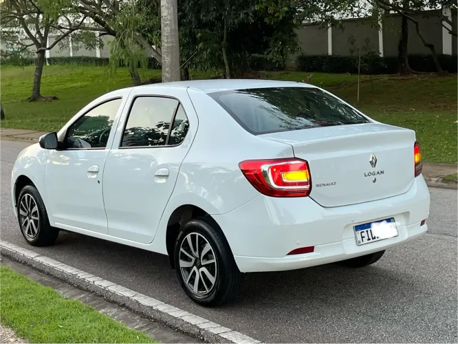 Renault Logan Authentique Flex 1.0 12V 4P 2018