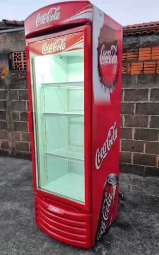 Geladeira Expositora Metalfrio
