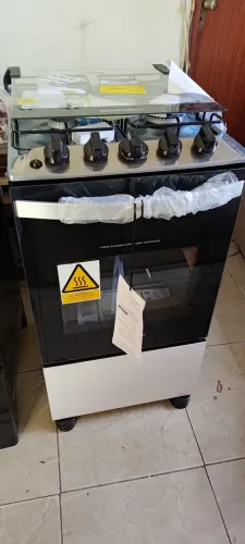 Fogão Brastemp 4 Bocas Branco com Duas Prateleiras com Alturas Ajustáveis - BFO4NBB