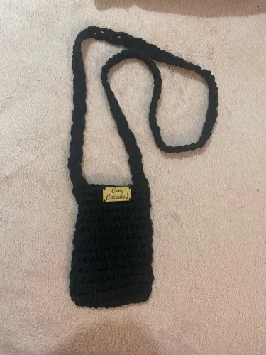 Porta celular de crochê