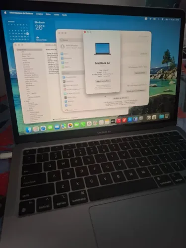 Apple MACBOOK AIR 2020 - 8GB - 256GB RAM | Processador M1 | 13.3 pol