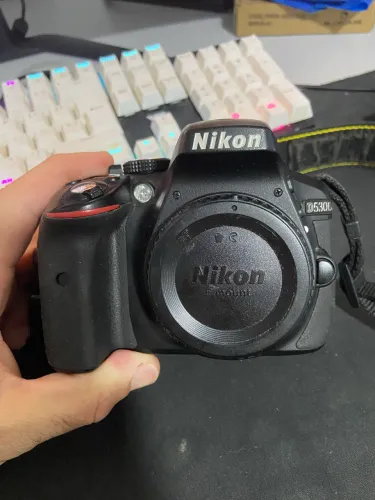 Nikon d5300 + lente 18-70mm