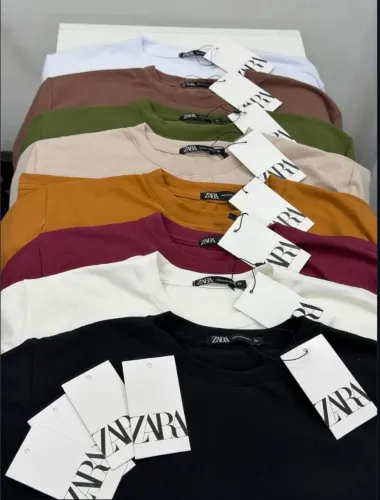 Camiseta básica Zara
