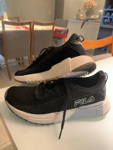 Tênis Fila F Virtuous Knit preto com azul 42