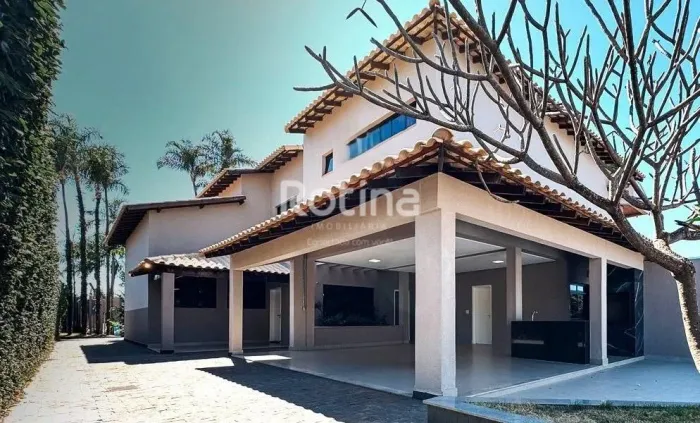 Casa para alugar, 4 quartos, Cidade Jardim - Uberlândia/MG - Rotina Imobiliária