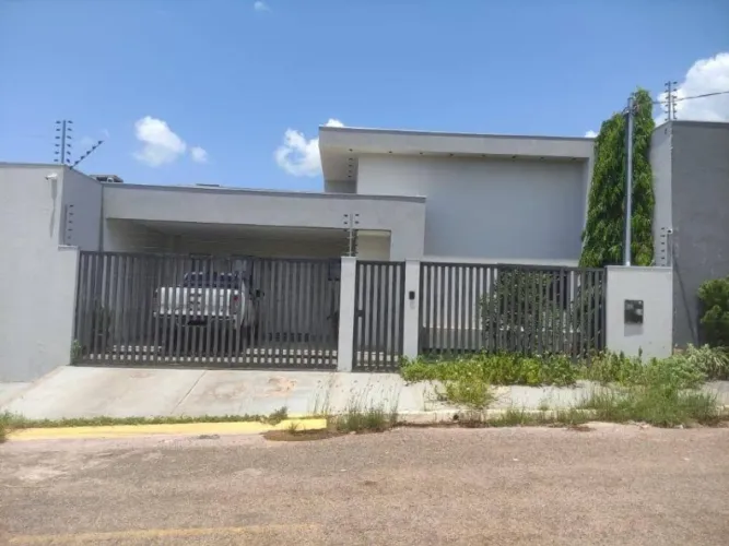 Casa 289 m² - Loteamento Parque dos Lírios - Rondonópolis - MT
