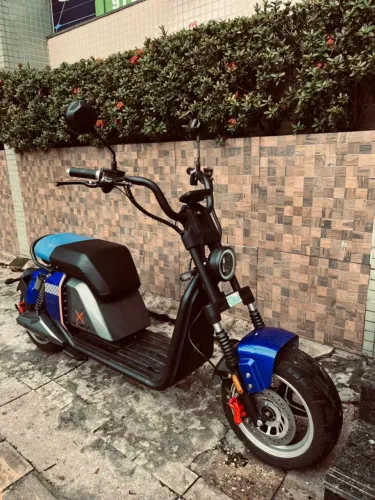 Moto pt4 pro. 70 km de autonomia e 70 km de velocidade. 2025