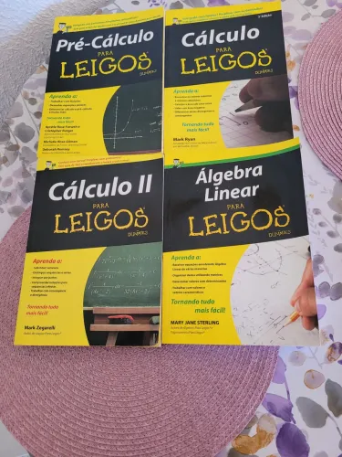 Coleção de 4 livros Matemática para Leigos-  Pré- Cálculo, Cálculo 1 e 2 e Álgebra Linear 