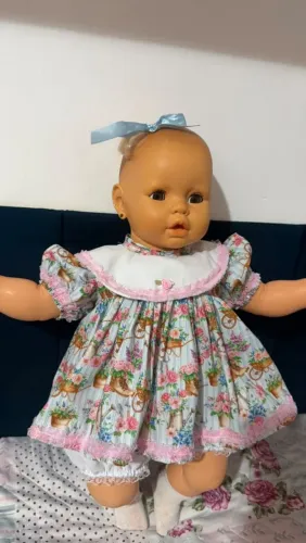 Vestido de boneca estrela