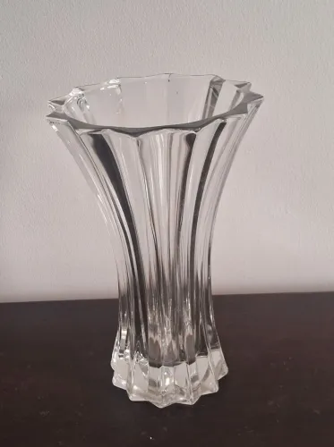Vaso de vidro elegante