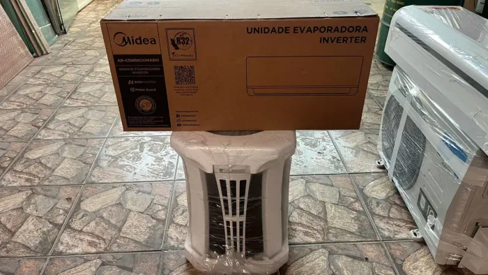 Ar condicionado Midea- 12 mil BTUs- frio- wi-fi 
