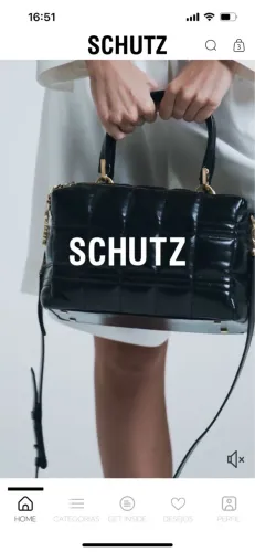 Bolsa Schütz preta sem uso couro perfeita