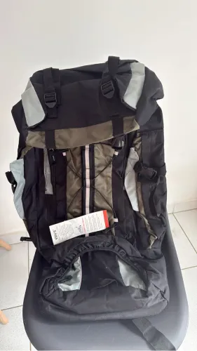 Mochila viagem e trilha
