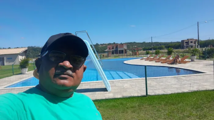 Vendo terreno em um condomínio fechado