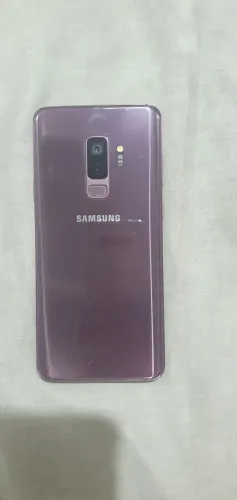 S9+ 128GB EDIÇÃO ROSE SEM TRINCO TELA ORIGINAL.DETALHE QUANDO AUMENTA BRILHO FICA ESCURO