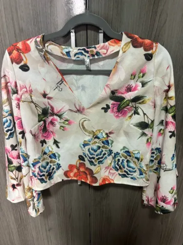 Blusa floral