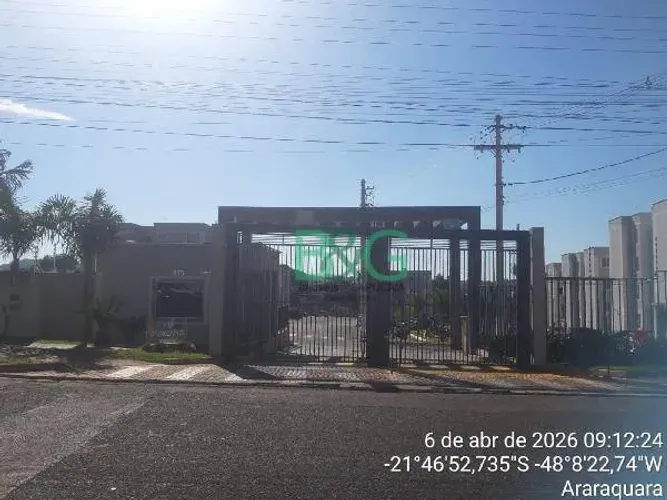 Apartamento com 2 dormitórios à venda, 44 m² por R$ 90.746,77 - Jardim Santa Clara (Vila X
