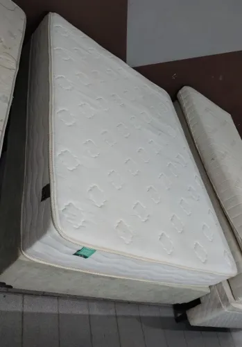 Cama box casal 1,99 x 1,40