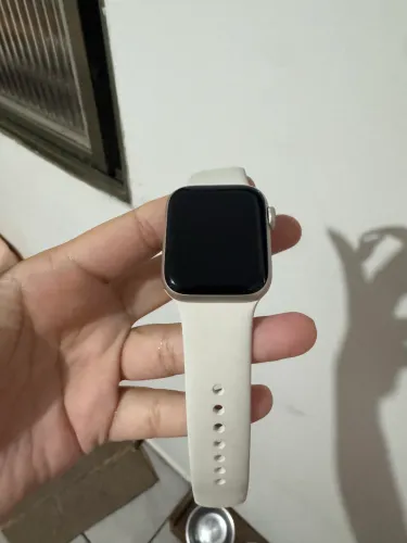 Apple Watch SE 3 40 mm