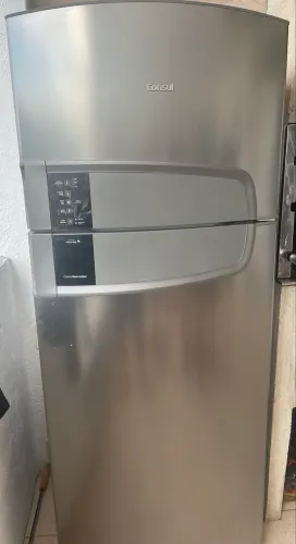 Vendo Geladeira 