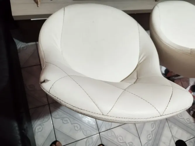 4 banquetas branca