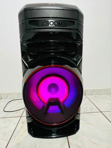 Caixa de Som LG Xboom RNC7 Multi Bluetooth 8? - com Tweeter 2 USB e Optical