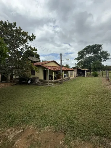 Sitio a venda com 72.600 m², casa com 3 quartos em Zona Rural - Silvânia - GO