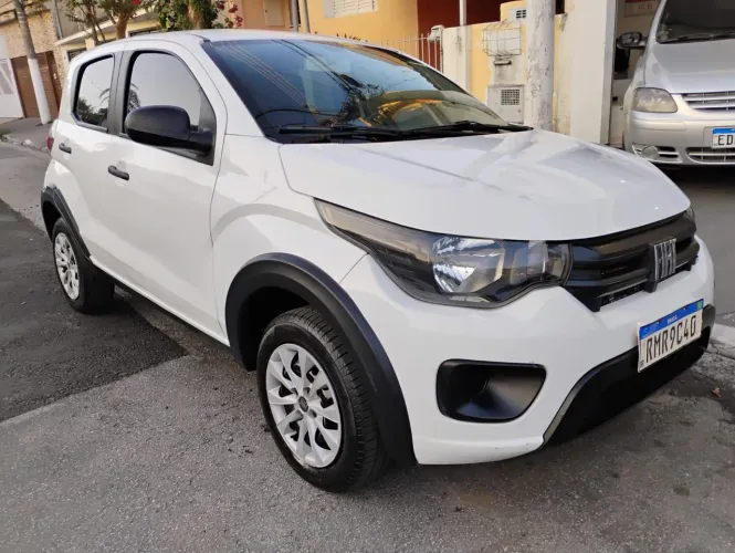 Fiat Mobi Like 1.0 Fire Flex 5P. 2021