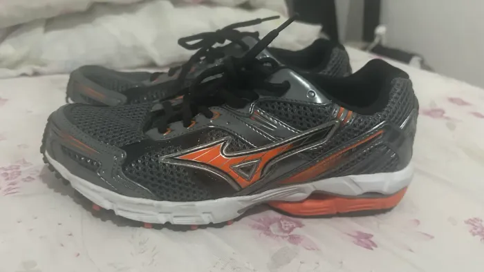 Tênis Mizuno inspire 6