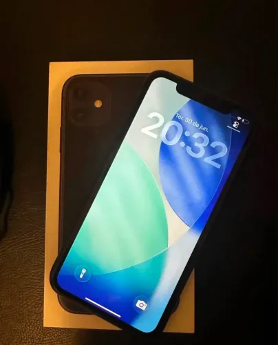 Iphone 11 64GB Preto