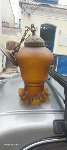 ? Antigo Lustre Pendente Vintage Vidro Âmbar e Bronze - Década de 60/70".