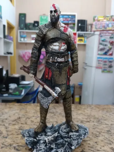 Estatueta kratos grande