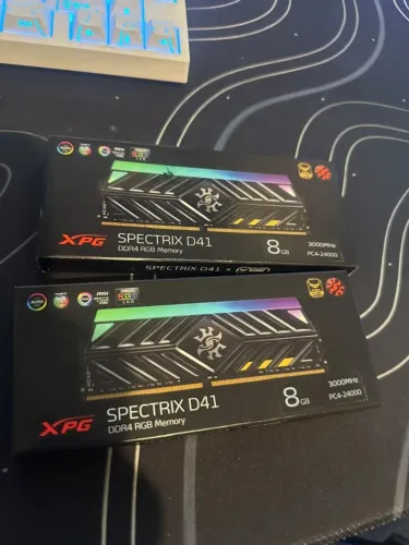 Memória XPG Spectrix D41- 16GB (2 Pentes)