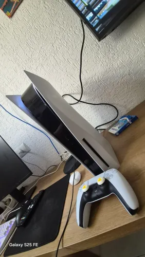 PS5 FAT 2 JOGOS 1 CONTROLE
