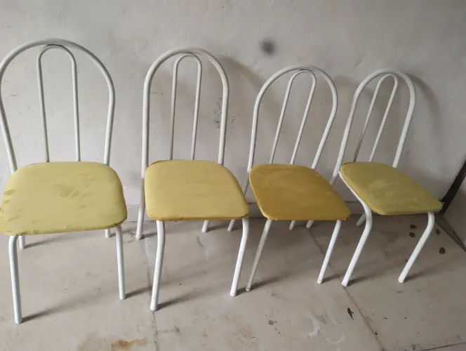ENTREGO, conjunto de 4 cadeiras de aço