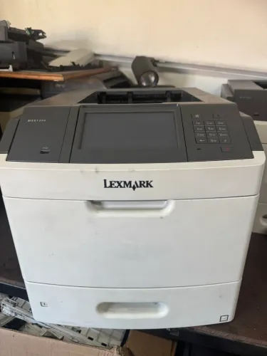 Impressora Lexmark ms 812 