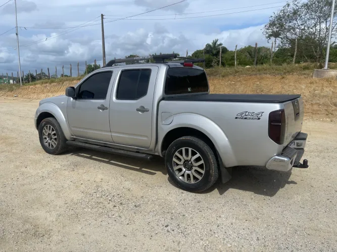 Nissan Frontier XE CD 4X4 2.5 TB Diesel 2010