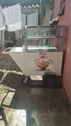 Carrinho de bolo