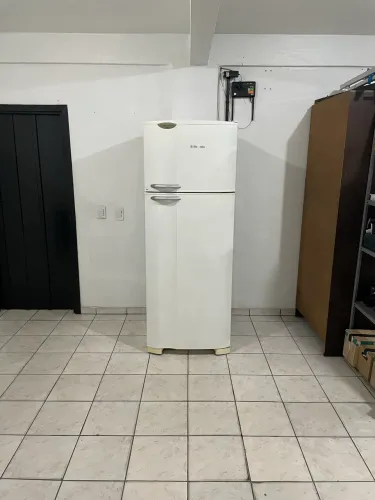 Geladeira Electrolux Gelo Seco 462 Litros 