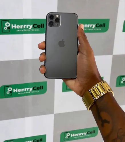 iPhone 11 Pro