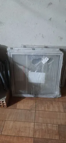 Janela 60x60